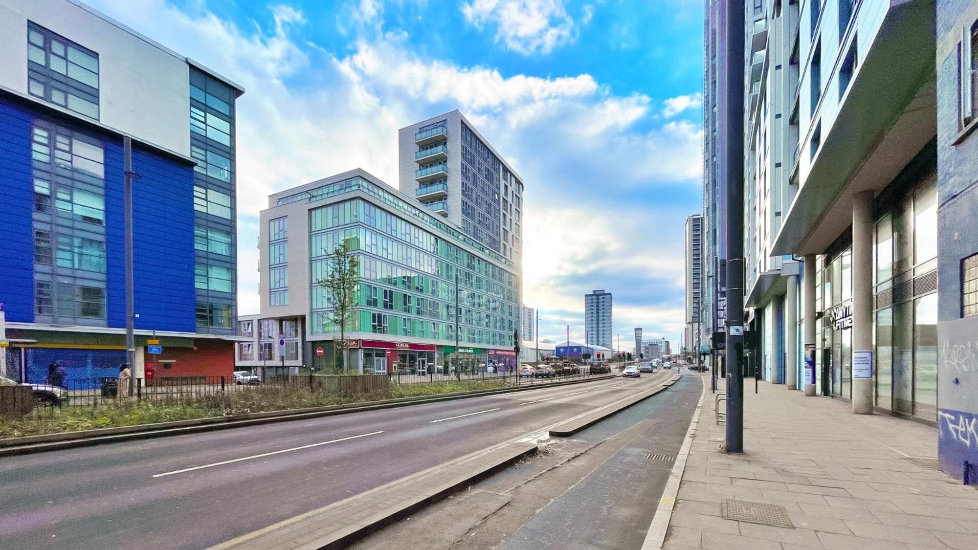 Brand New! Stratford Westfield - O2 Arena & Stadium & Abba Apartment *